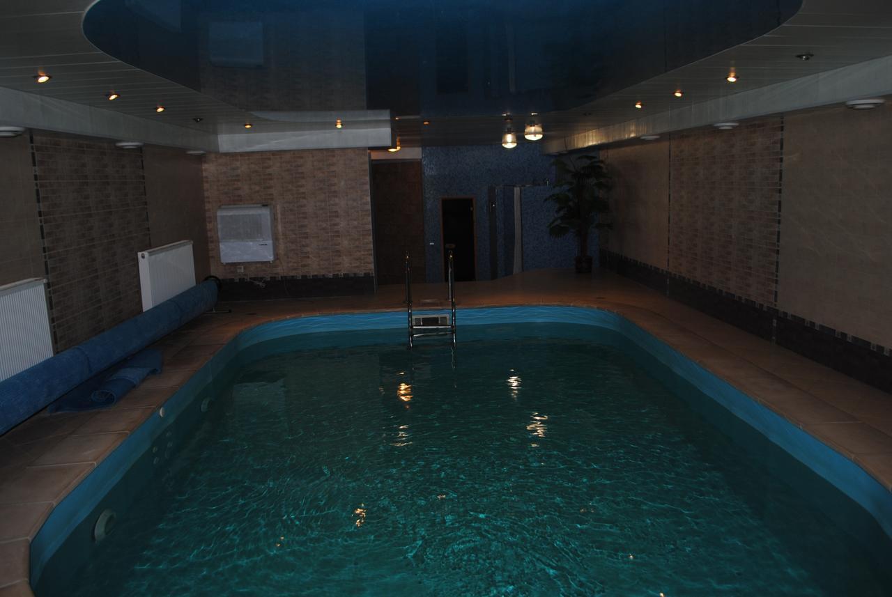 Hotel - Restaurant "Lion'S Heart" Velyka Omelyana Ngoại thất bức ảnh