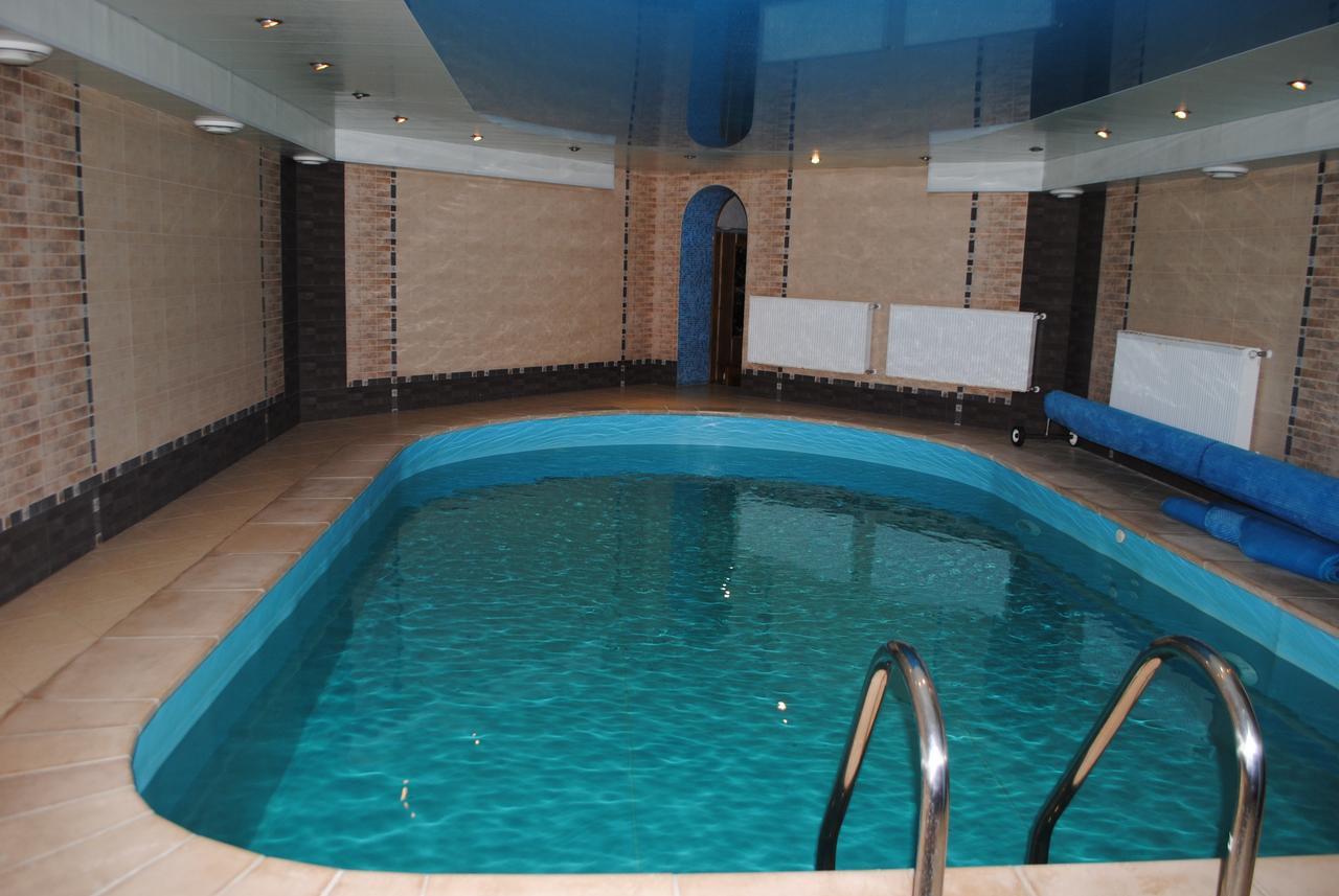 Hotel - Restaurant "Lion'S Heart" Velyka Omelyana Ngoại thất bức ảnh